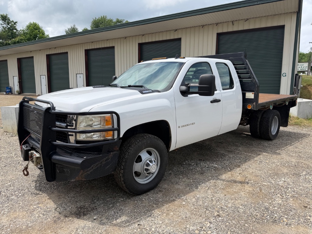 2008 Chevrolet Silverado HD's photo