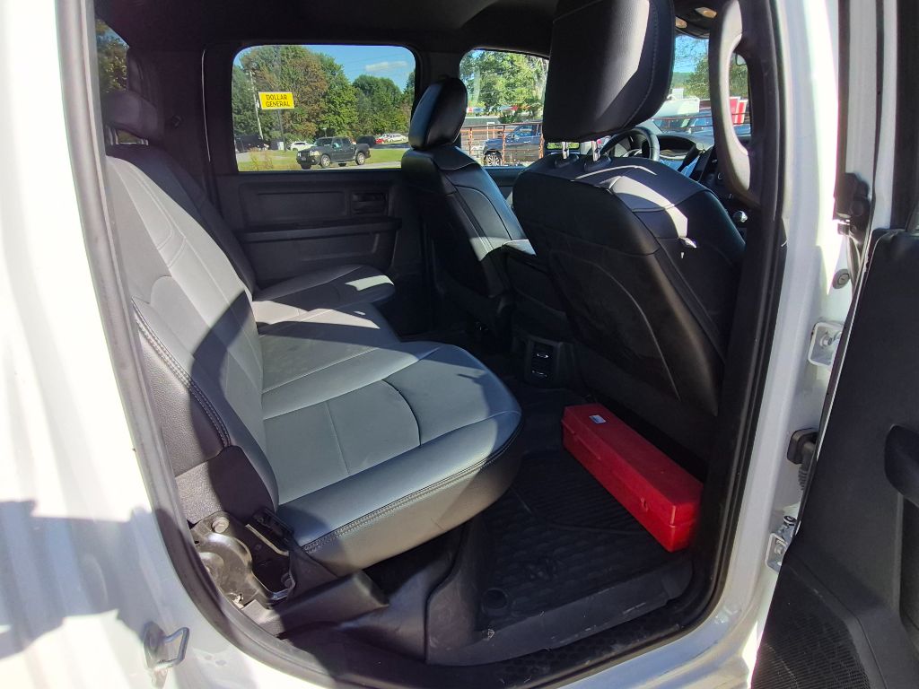 2023 RAM Ram 3500 Chassis Cab Tradesman - Photo 22
