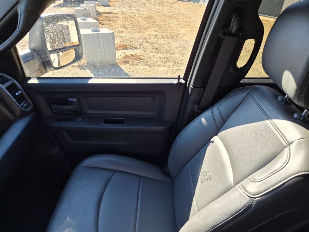 2023 RAM Ram 3500 Chassis Cab Tradesman - Photo 18